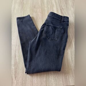 PREOWNED … TIME AND TRU “Size: 8” Denim Jeans